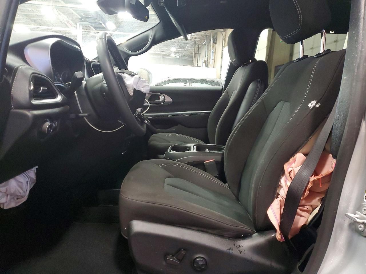 2022 Chrysler Pacifica Touring