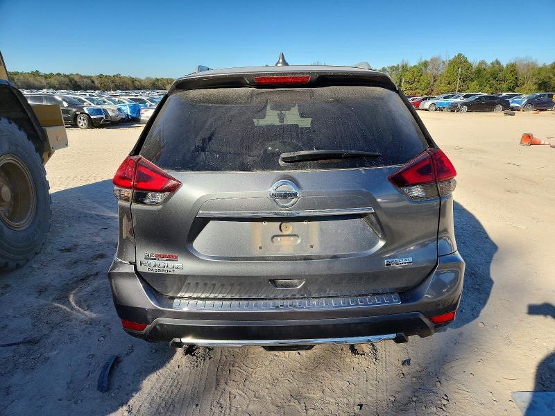 2020 Nissan Rogue s