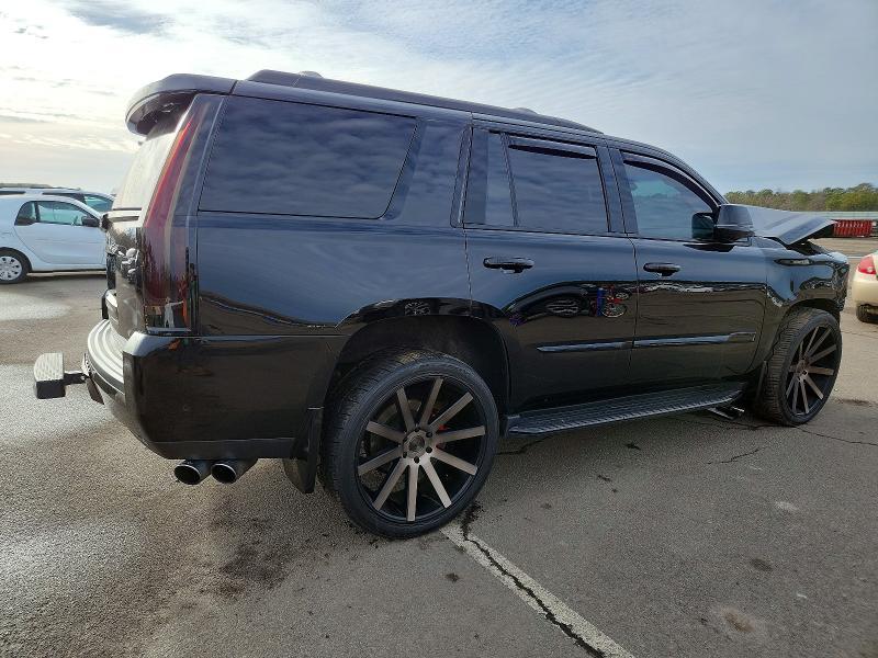 2017 Cadillac Escalade Luxury