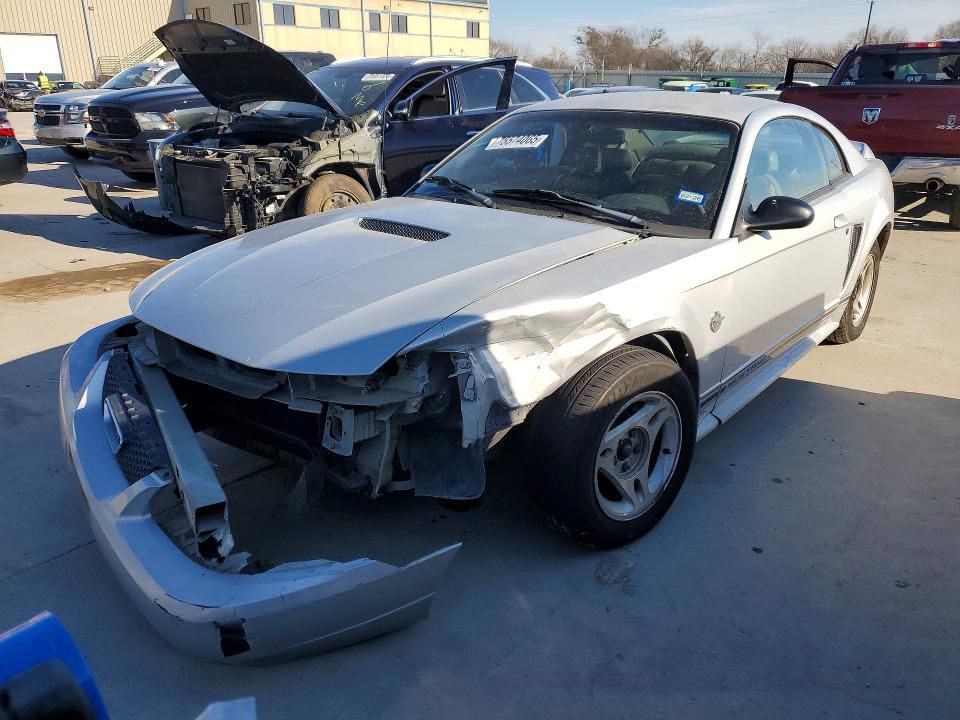 1999 Ford Mustang
