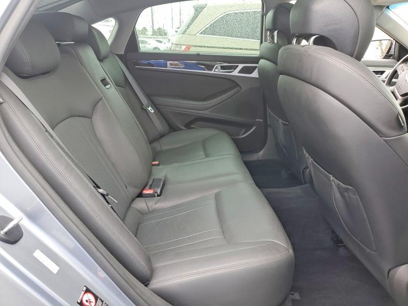 2017 Genesis G80 Base