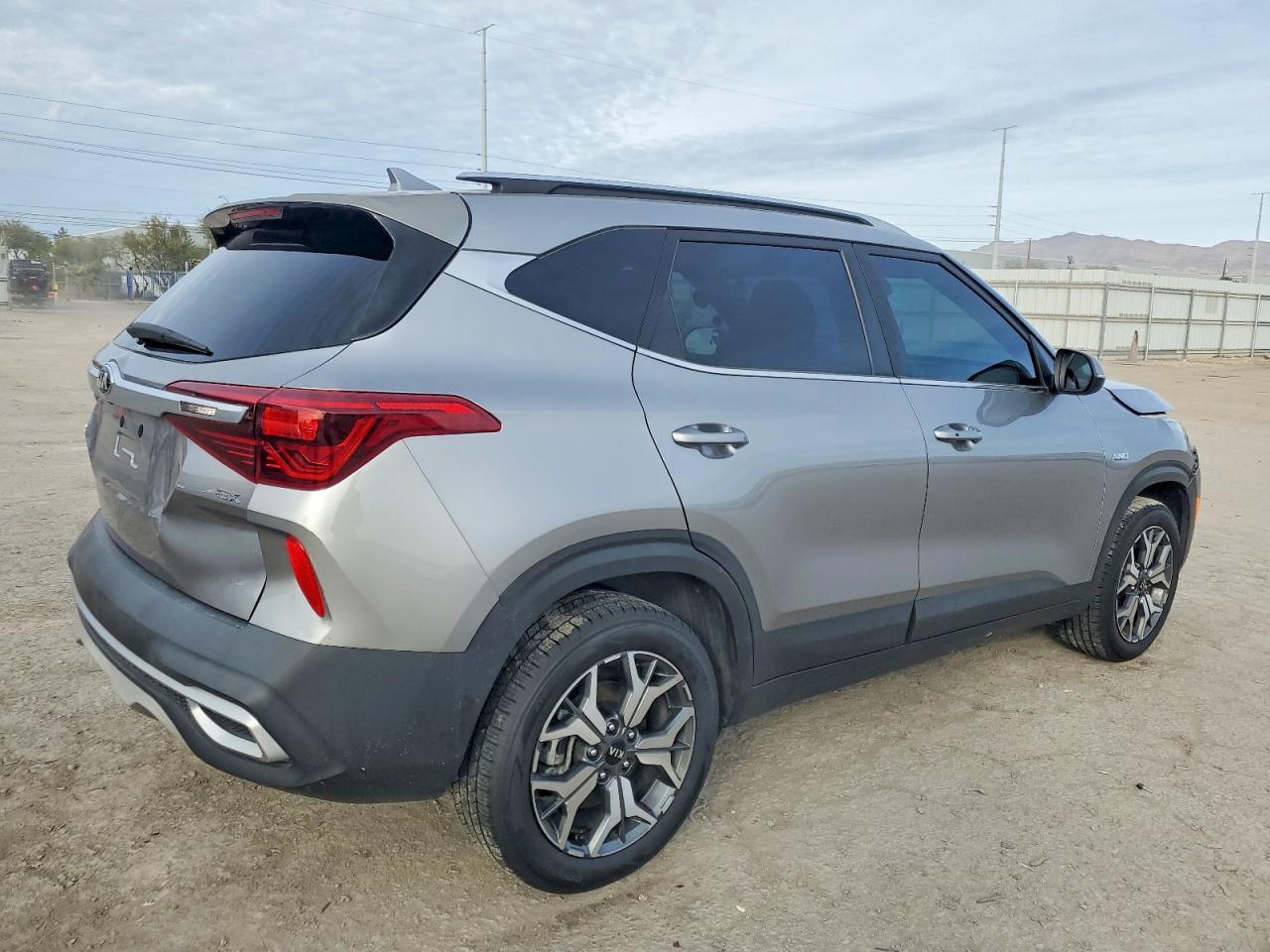 2021 KIA Seltos ex