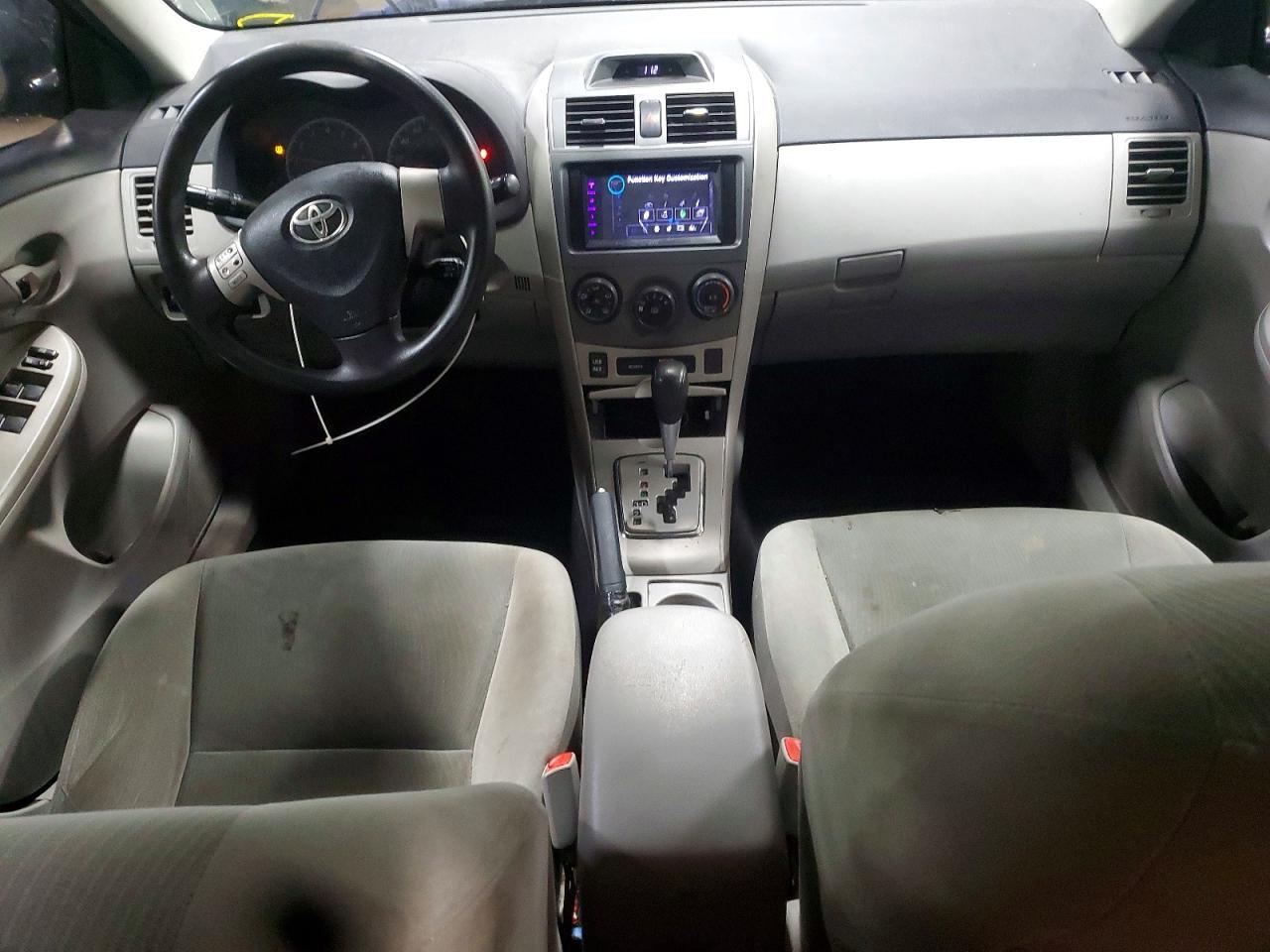 2013 Toyota Corolla le