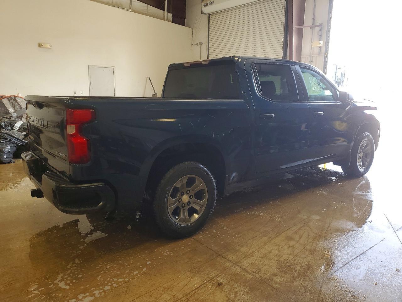 2022 Chevrolet Silverado C1500 Custom