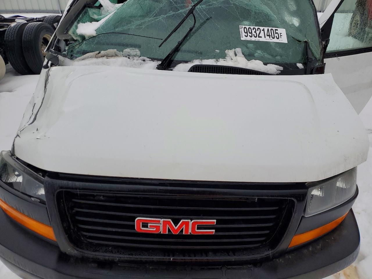2024 GMC Savana G2500