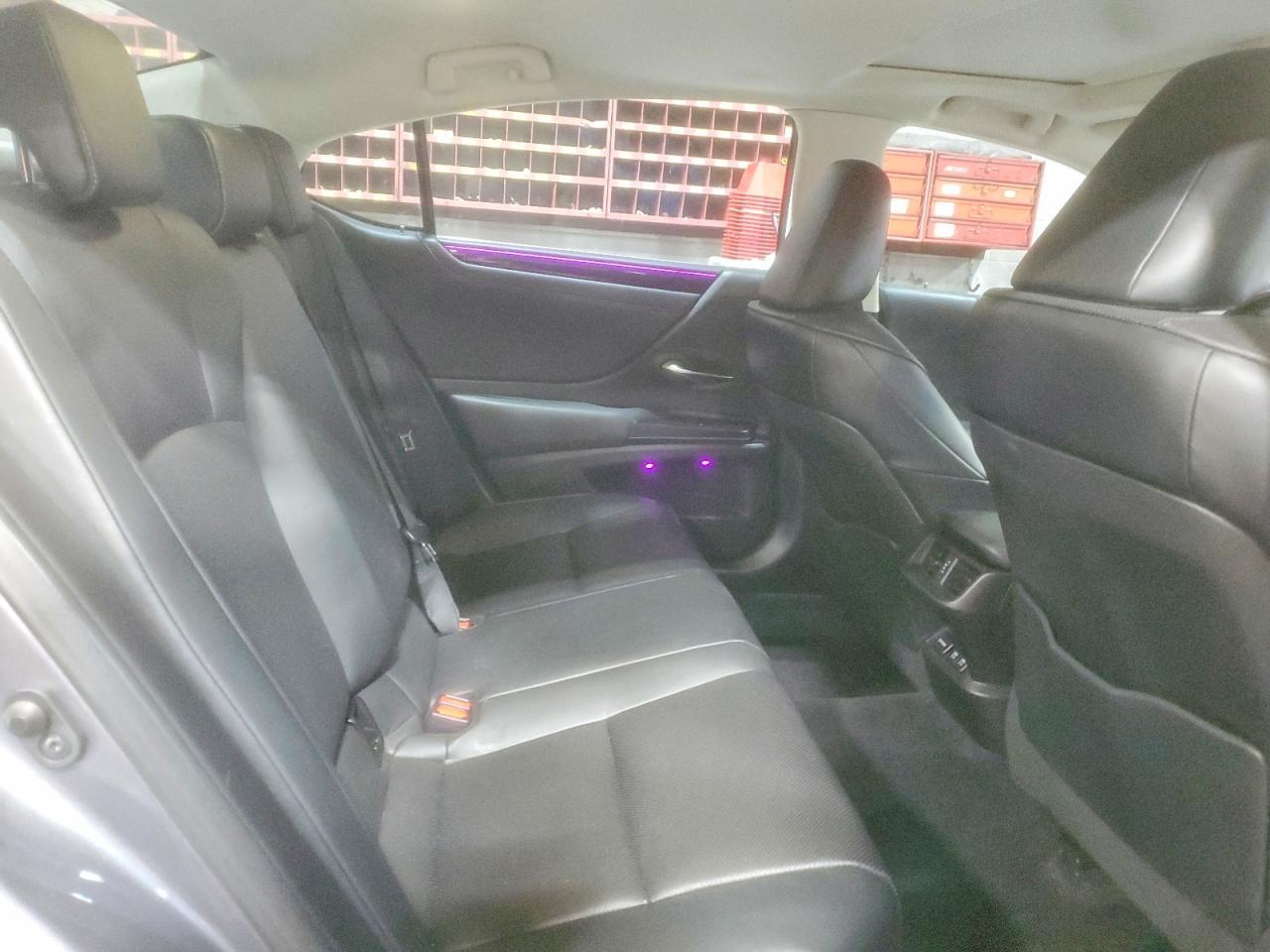 2021 Lexus Es 250 Base