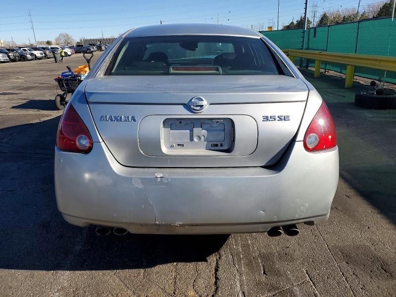 2005 Nissan Maxima