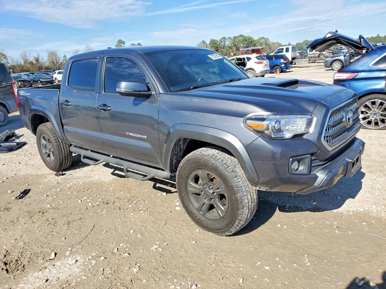 2017 Toyota Tacoma Double cab