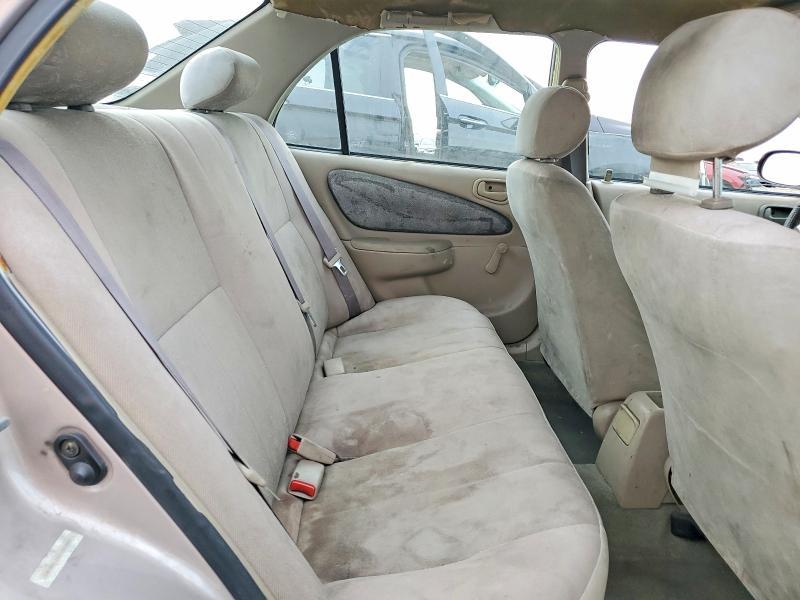 2000 Toyota Corolla