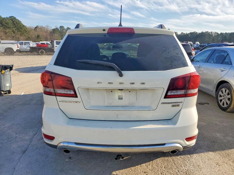 2019 Dodge Journey Crossroad