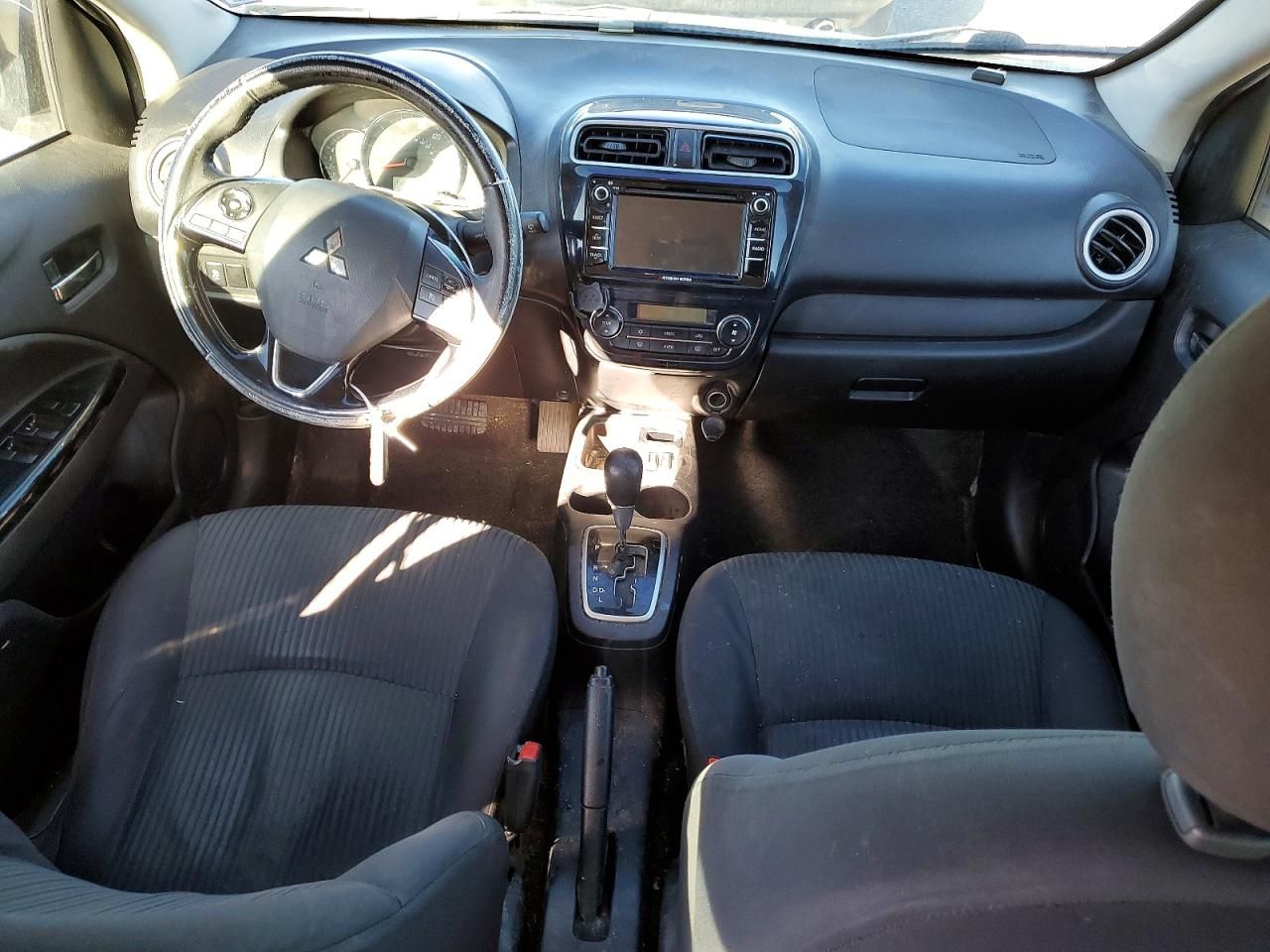 2017 Mitsubishi Mirage G4 se