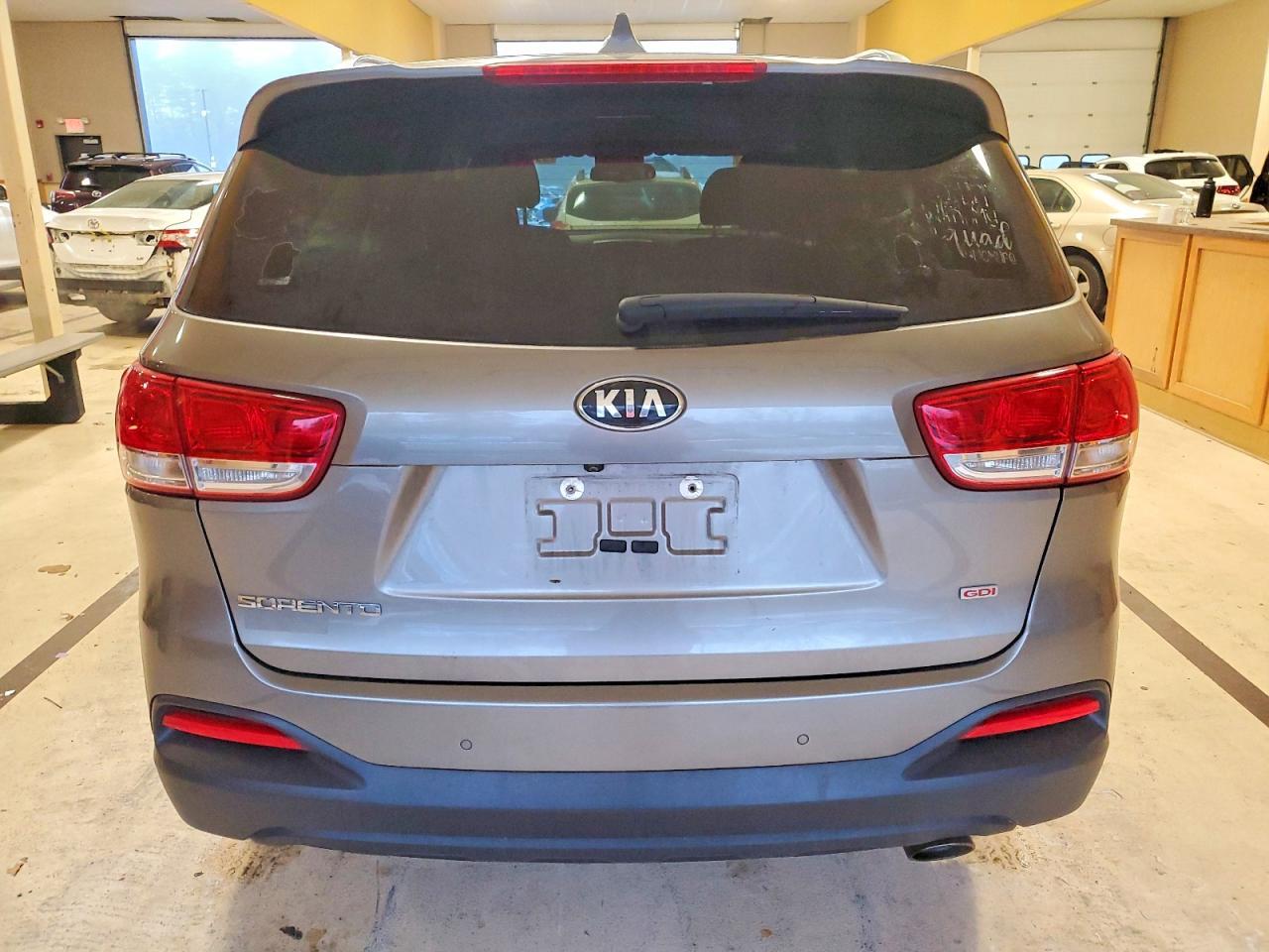 2018 KIA Sorento lx