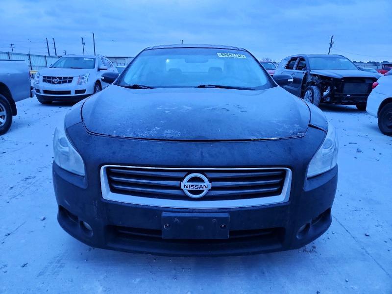 2013 Nissan Maxima s
