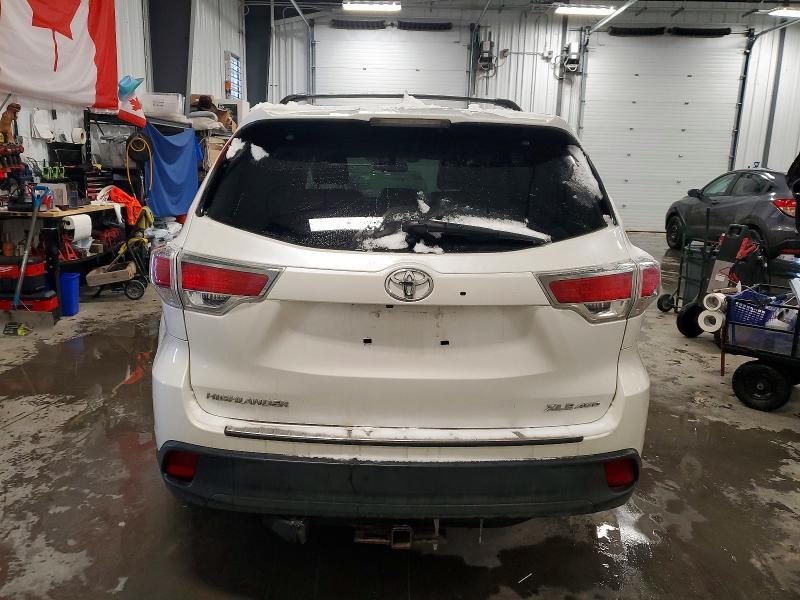 2016 Toyota Highlander xle