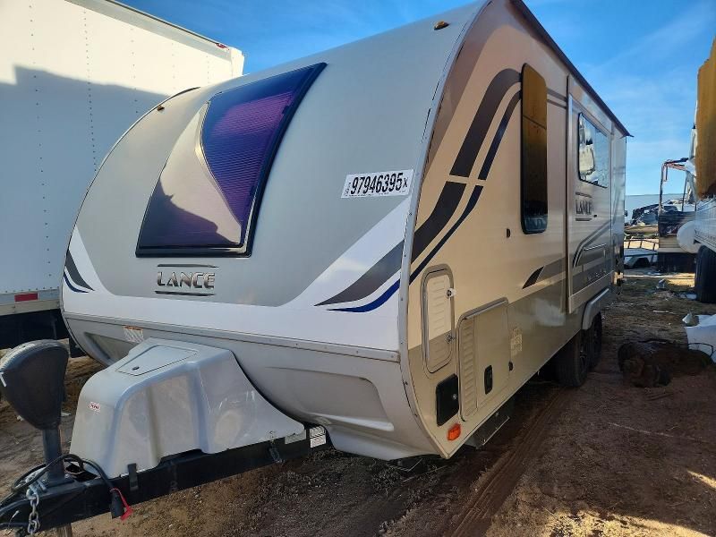 2020 Lancia 1030 Camp