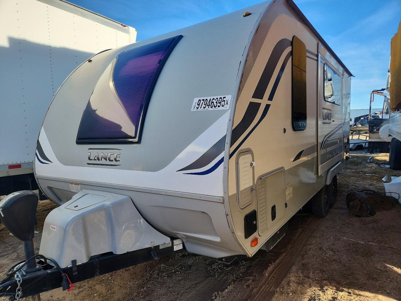 2020 Lancia 1030 Camp