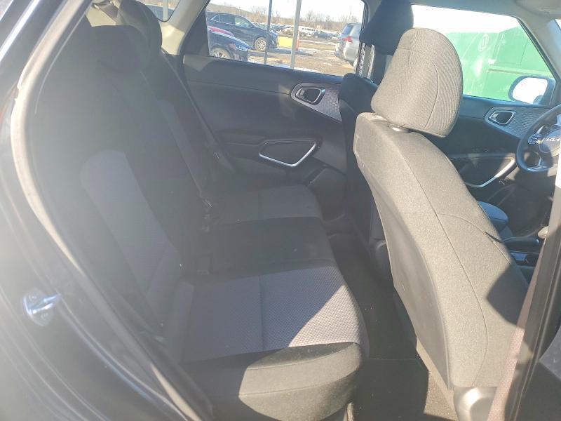 2023 KIA Soul lx