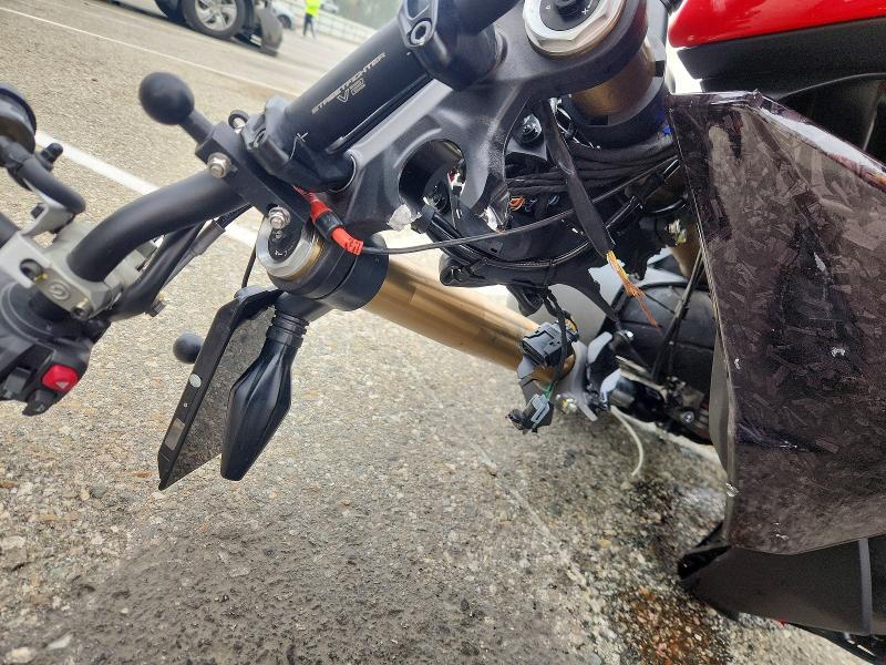 2025 Ducati Streetfighter V2