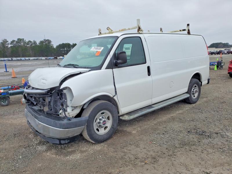 2017 GMC Savana 2500 Utility / Service Van