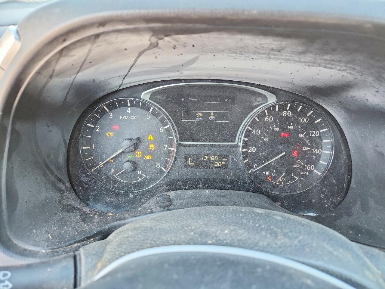 2014 Nissan Pathfinder s