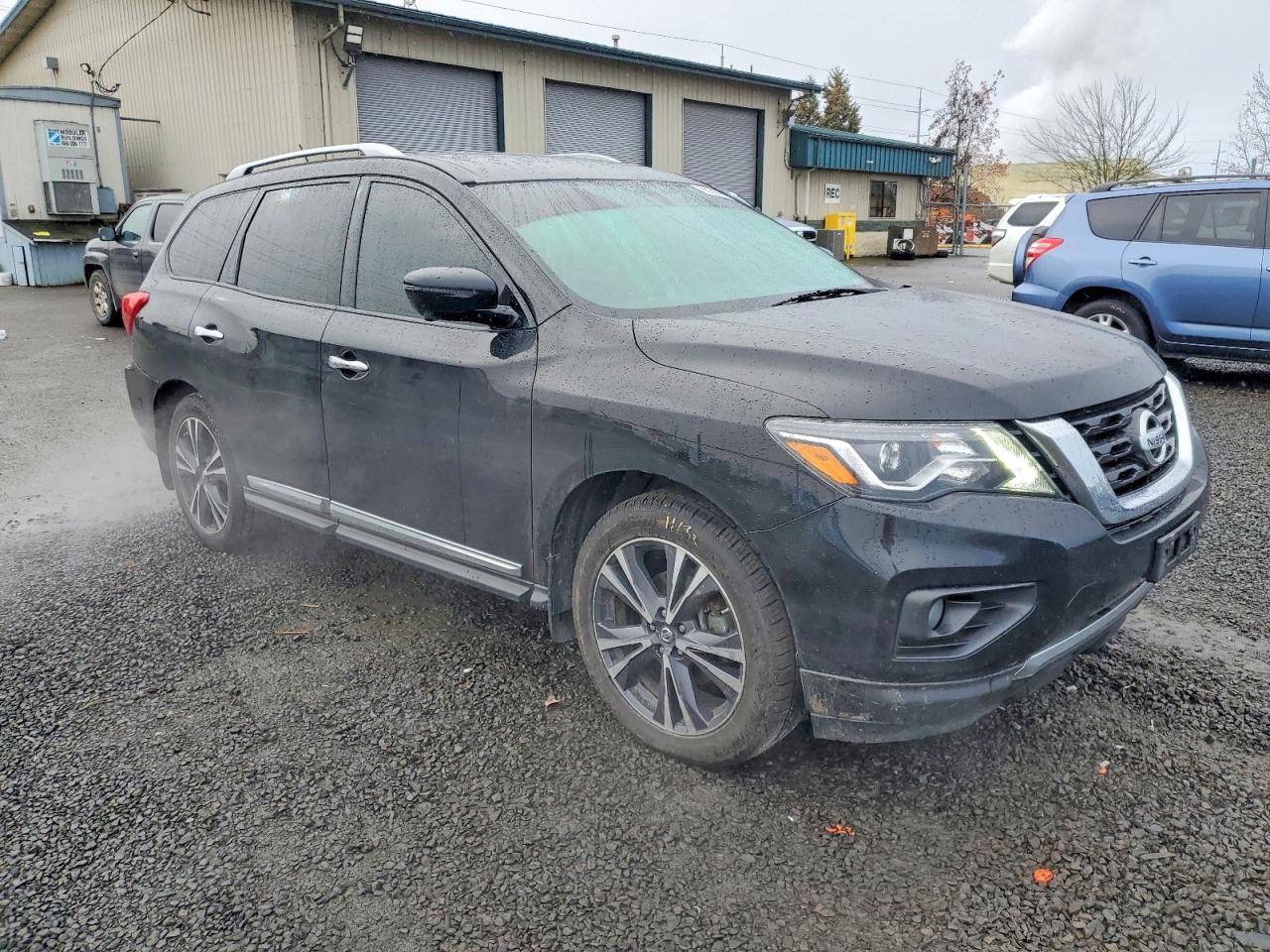 2017 Niss Pathfinder s