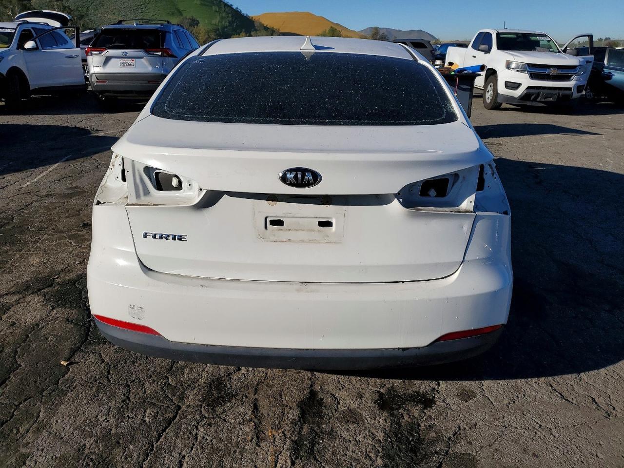 2016 KIA Forte lx
