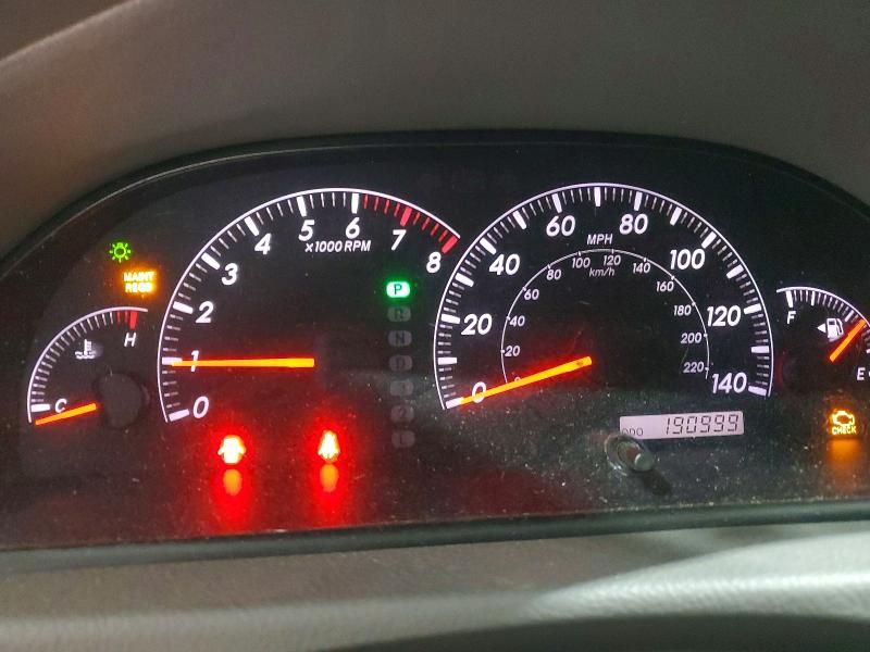 2005 Toyota Camry le