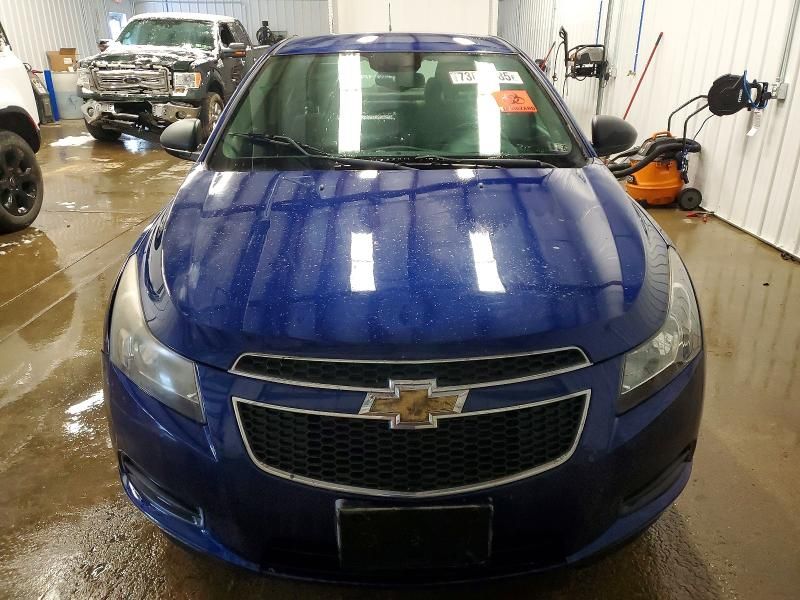 2013 Chevrolet Cruze ls