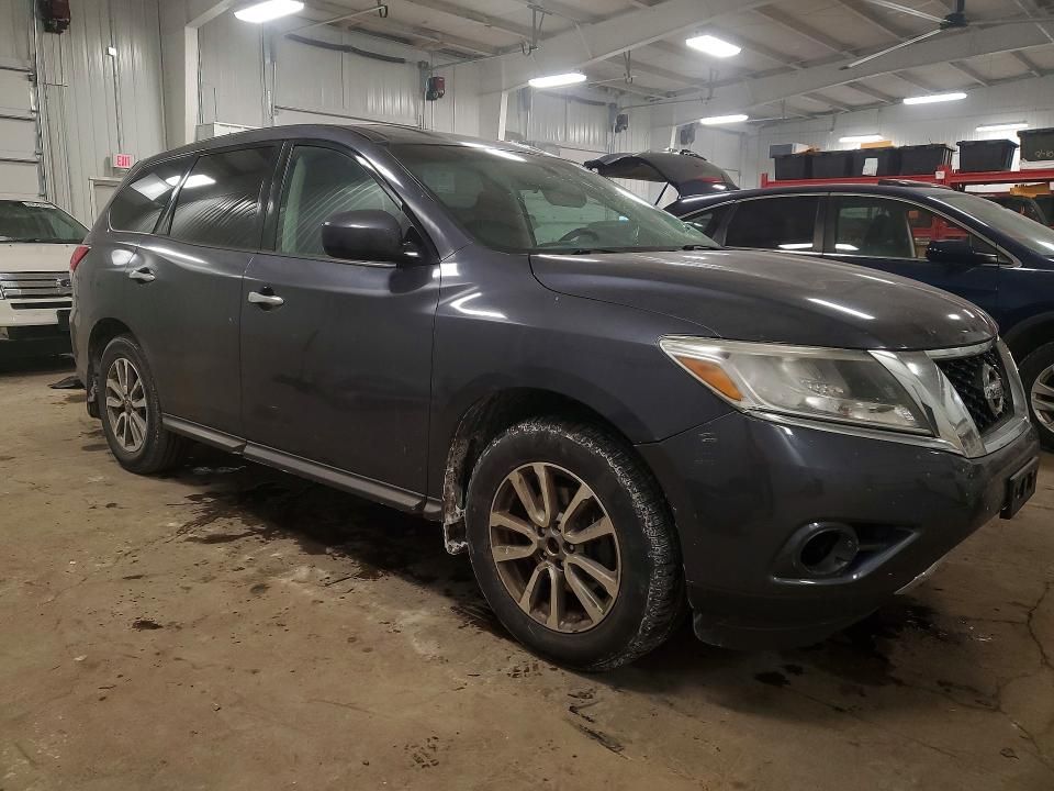 2014 Nissan Pathfinder s