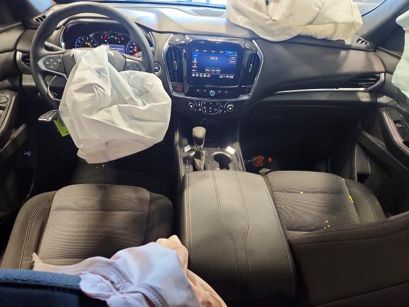 2023 Chevrolet Traverse lt