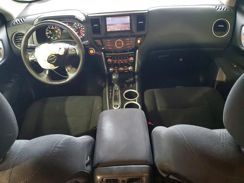 2016 Nissan Pathfinder s