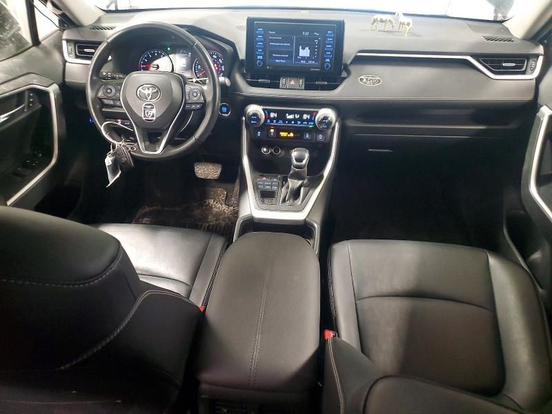 2021 Toyota Rav4 xle Premium