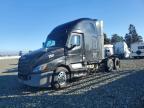 2019 Freightliner Cascadia 126 Semi Truck