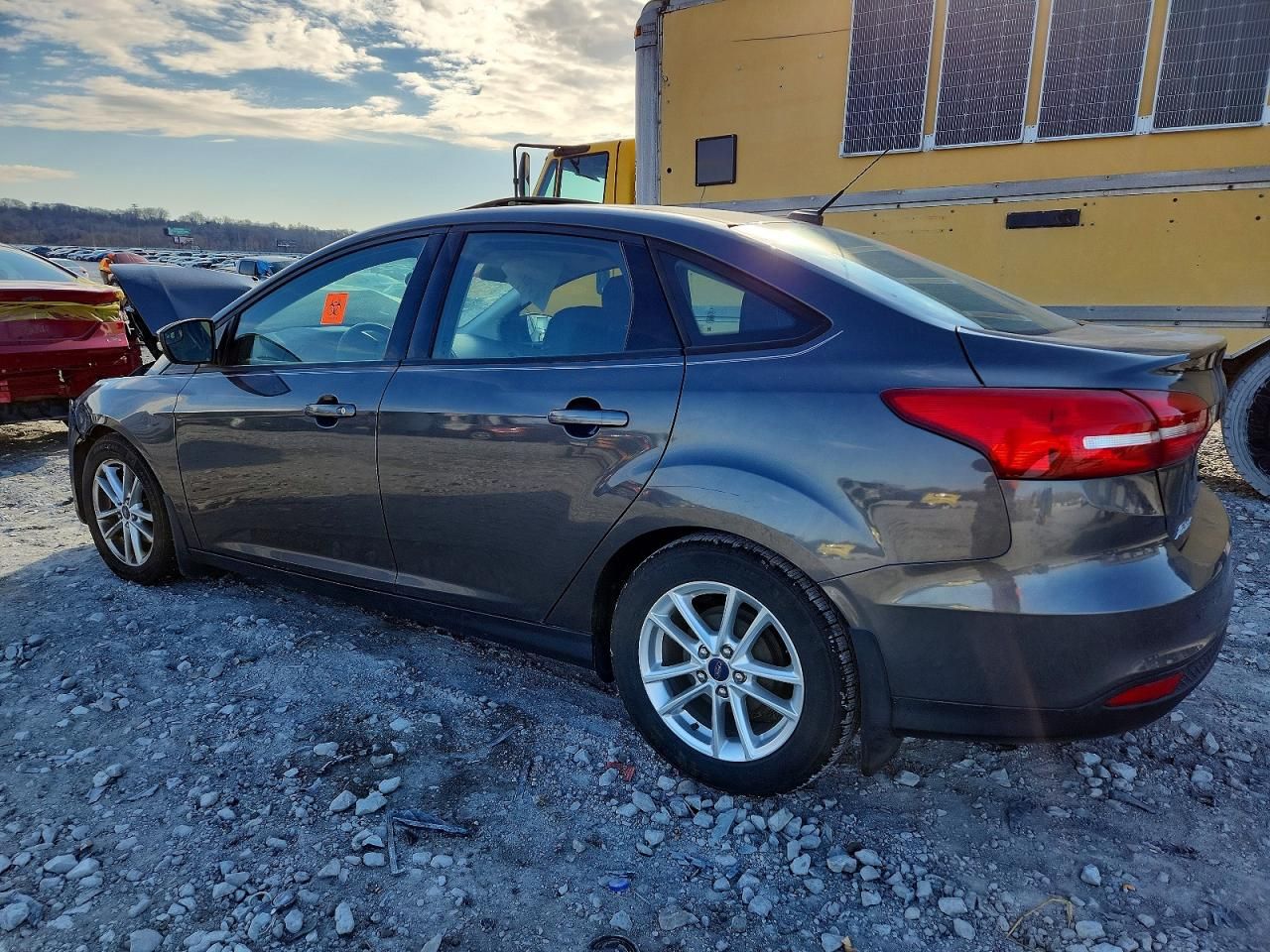 2016 Ford Focus se