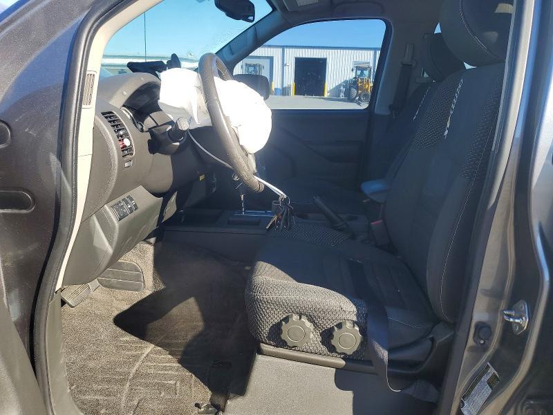 2018 Nissan Frontier s