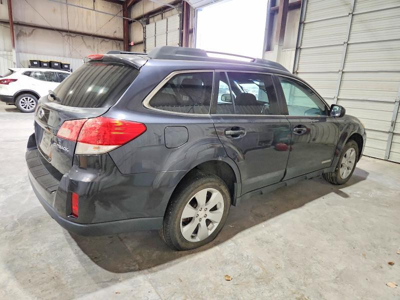 2010 Subaru Outback 2.5i Premium