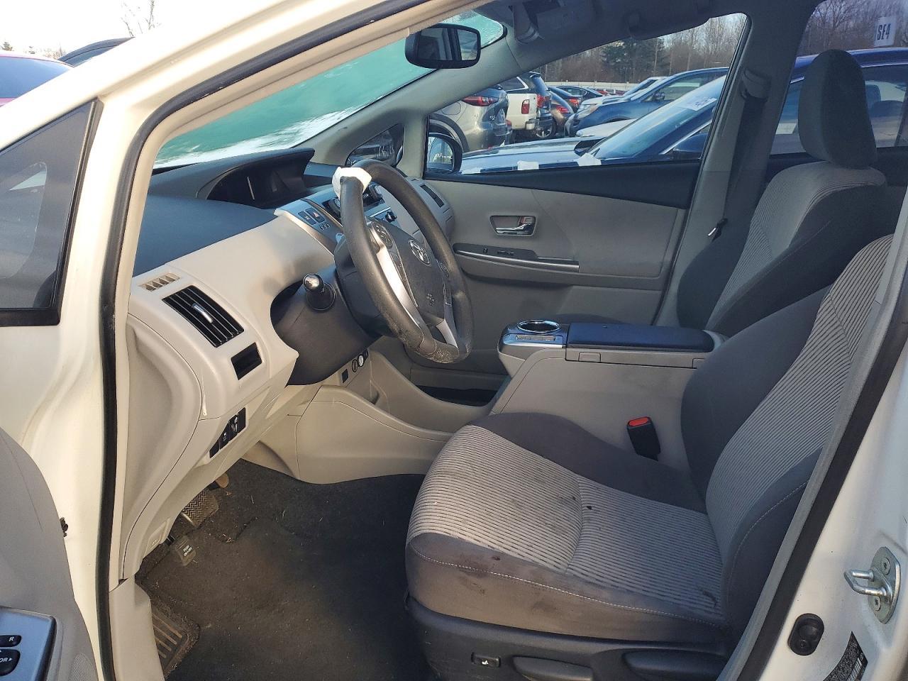2015 Toyota Prius v