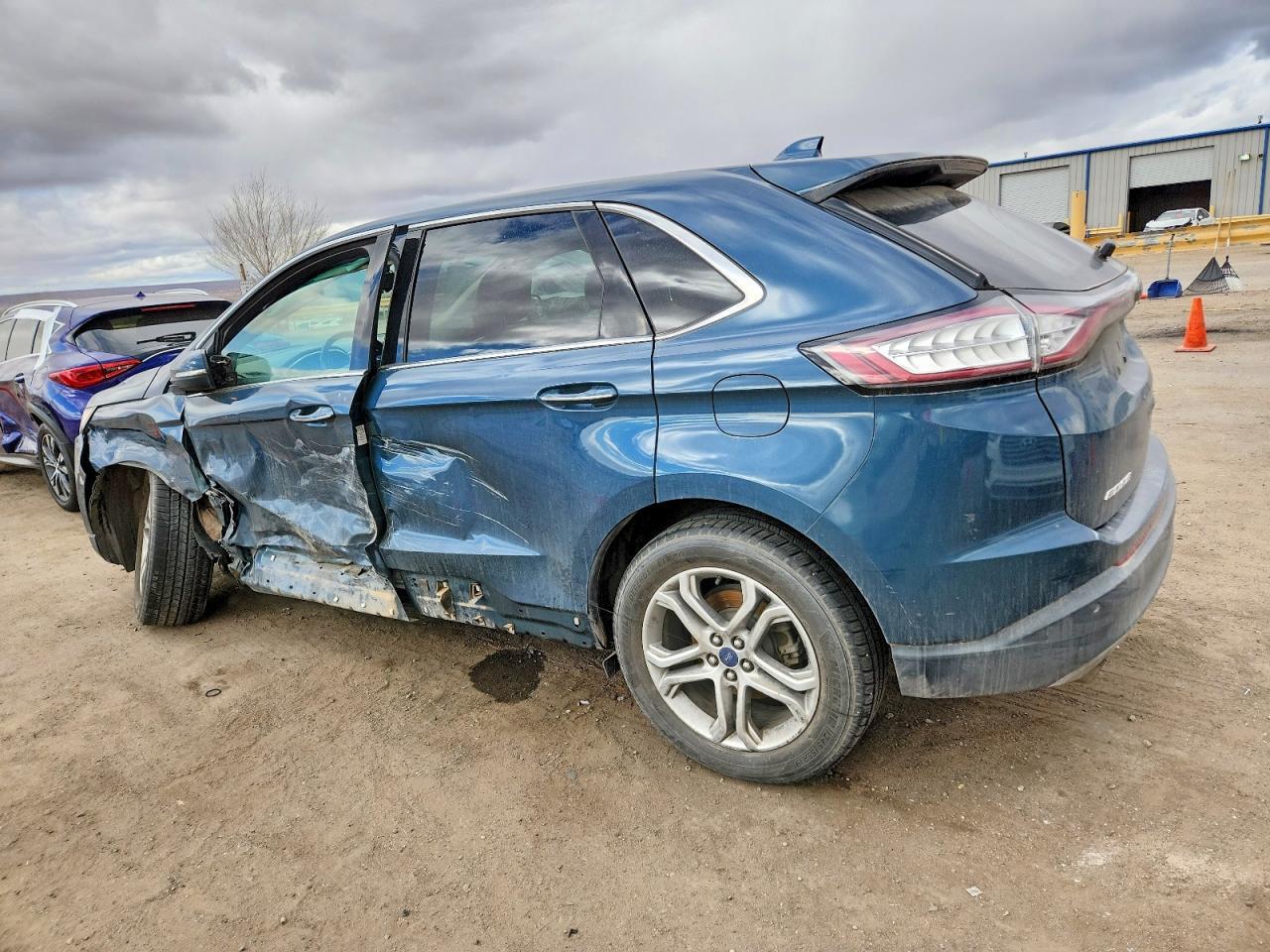 2016 Ford Edge