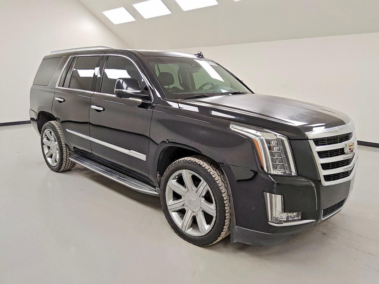 2017 Cadillac Escalade Luxury