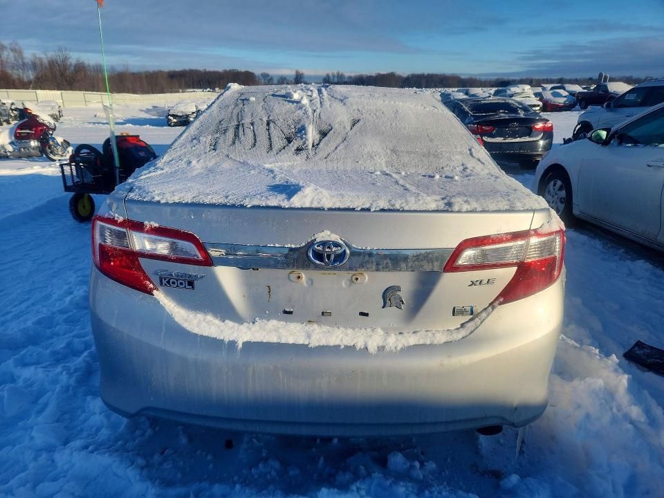 2012 Toyota Camry Hybrid