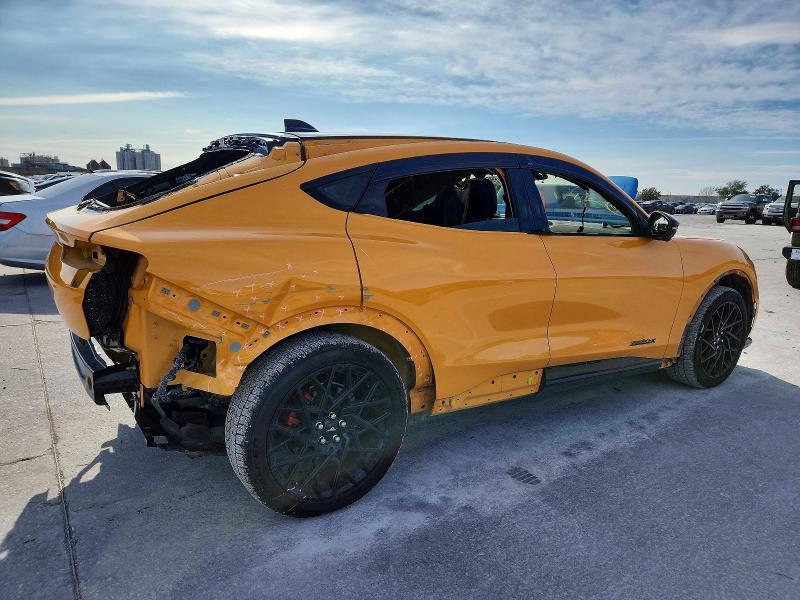 2023 Ford Mustang Mach-e gt