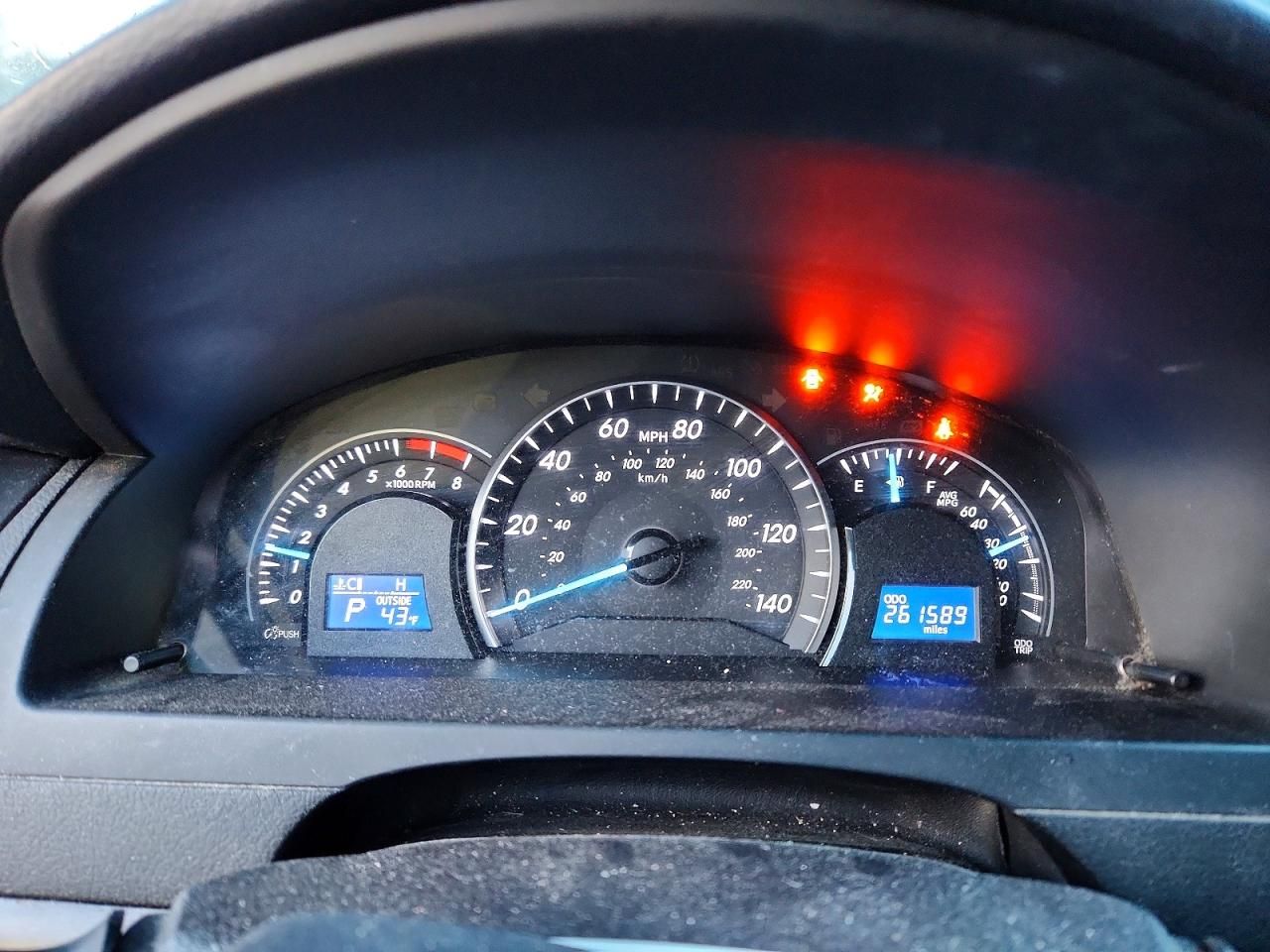 2015 Toyota Camry le