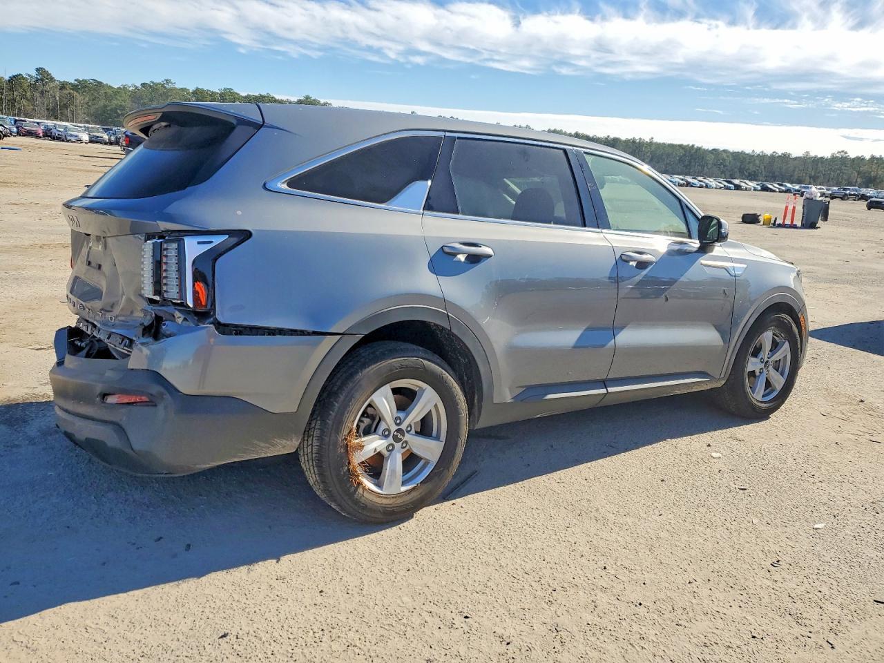 2022 KIA Sorento lx