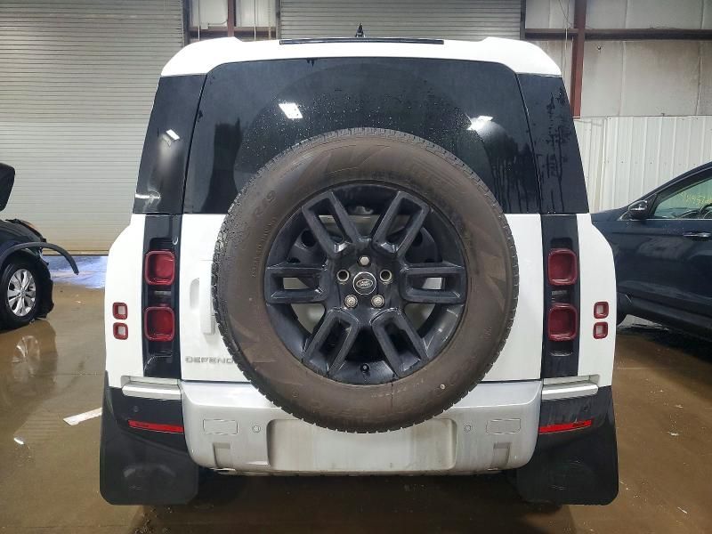 2025 Land Rover Defender 90 s