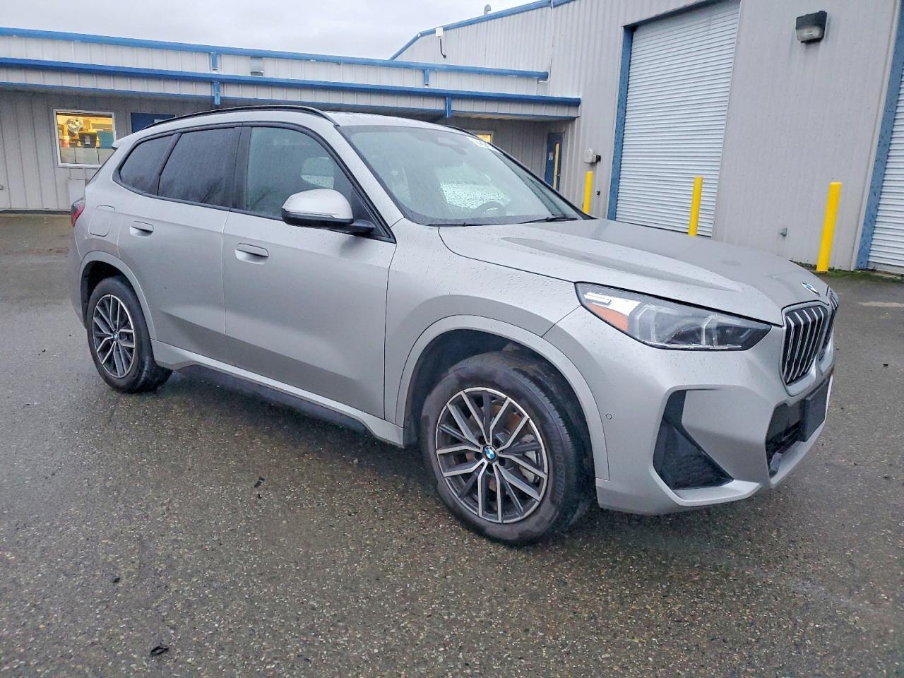 2025 BMW 2025 b m w x Series X1 4D suv 28I Xdrive Msport
