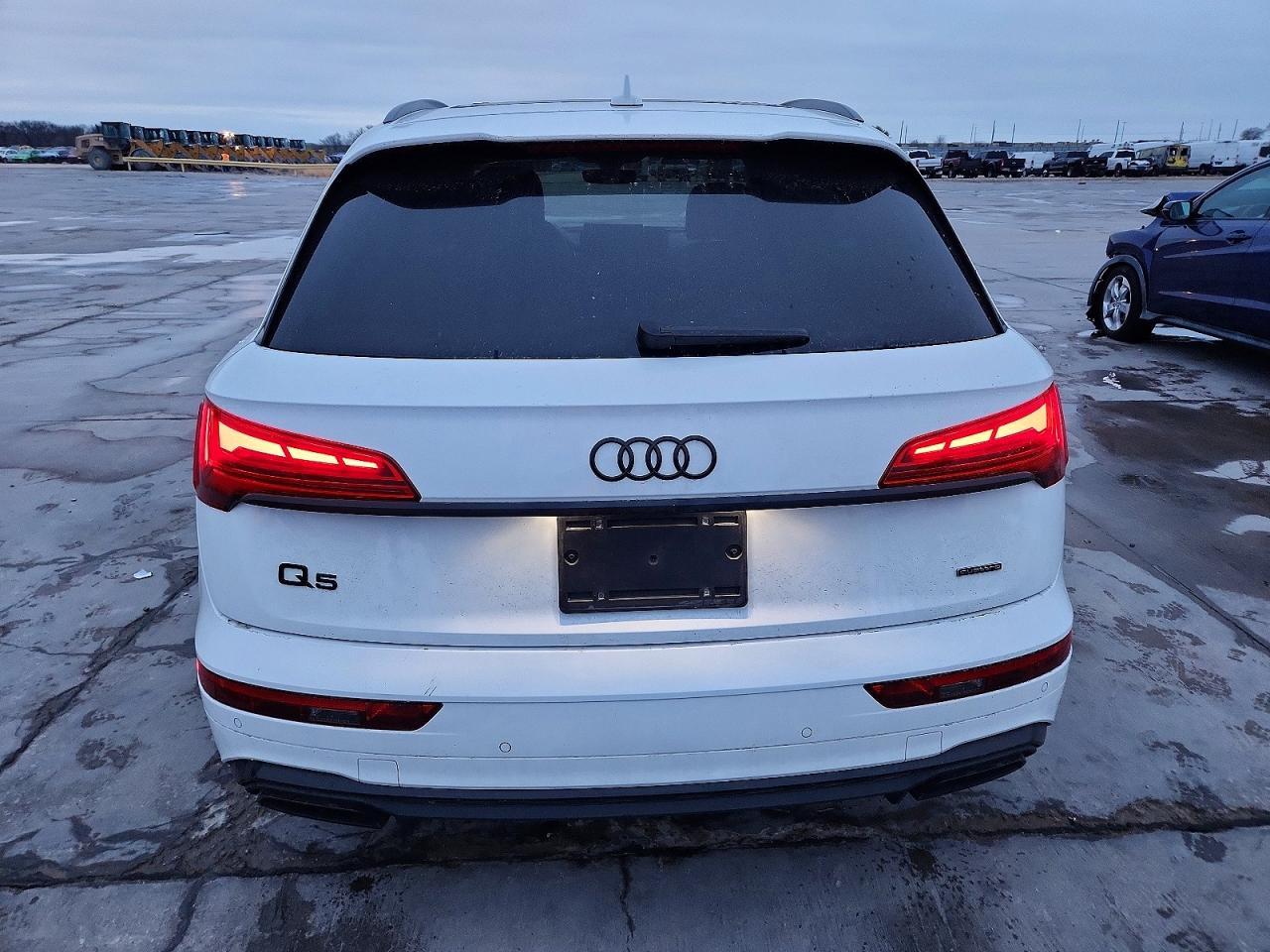 2023 Audi Q5 Premium 45
