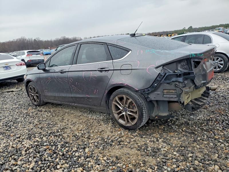 2017 Ford Fusion se