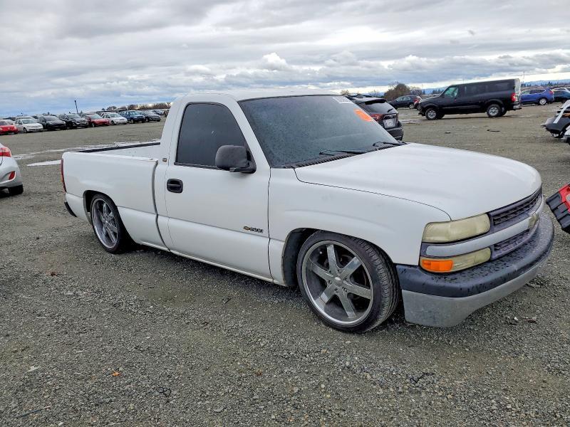 2001 Chevrolet Silverado C1500