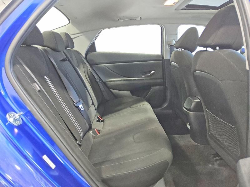 2025 Hyundai Elantra sel