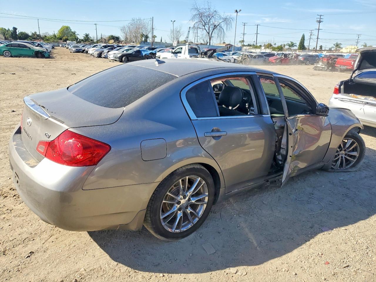 2009 Infinity G37 Base